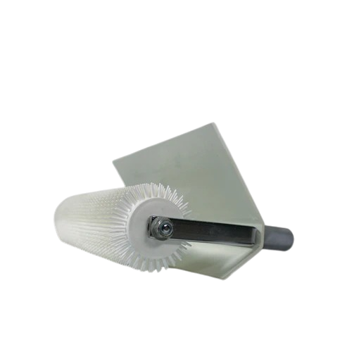 Spike Roller with Cover